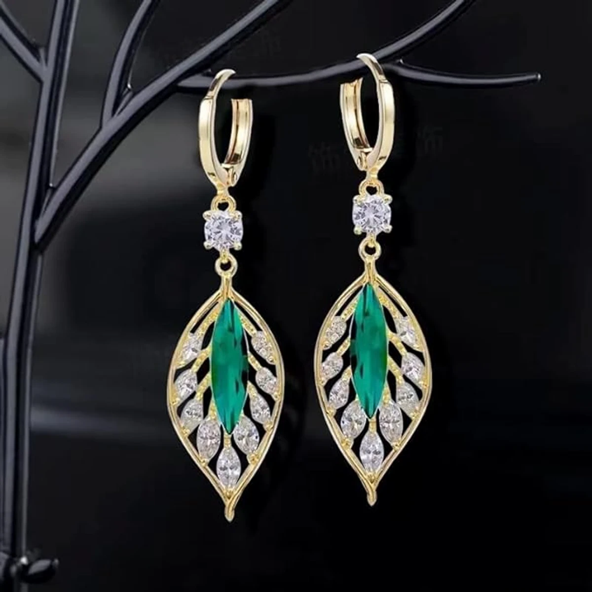 Sparkling Zirconia Green Leaf Earring Buckles High Fashion Earrings Ladies Jewellery