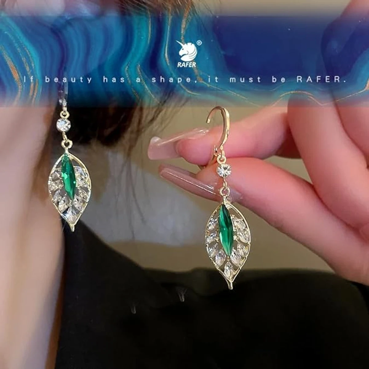 Sparkling Zirconia Green Leaf Earring Buckles High Fashion Earrings Ladies Jewellery