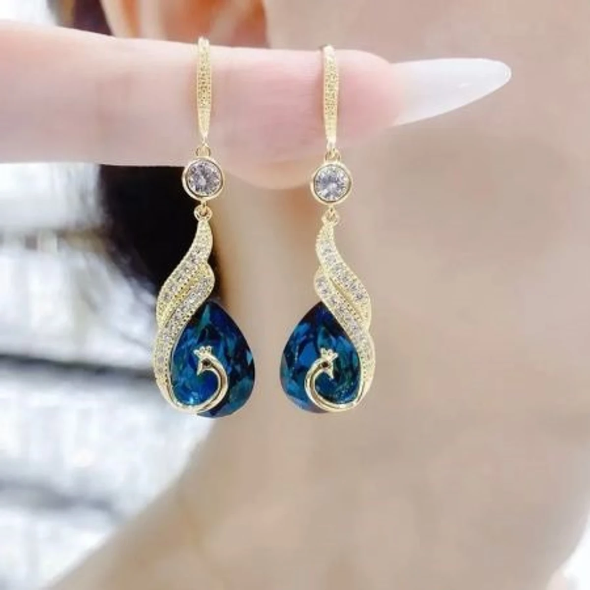 Elegant Luxury Blue Crystal Peacock Earrings Fashion Women Phoenix Rhinestone Animal Drop Earring Female Party Jewelry Gifts